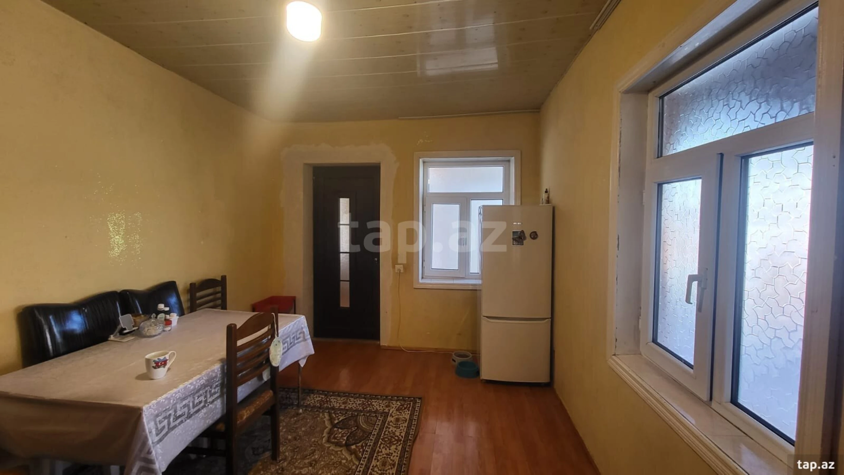 Satılır 5 otaqlı həyət evi