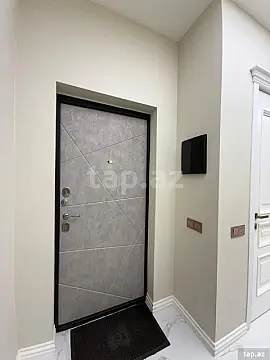 Satılır 3 otaqlı yeni tikili 125 m²