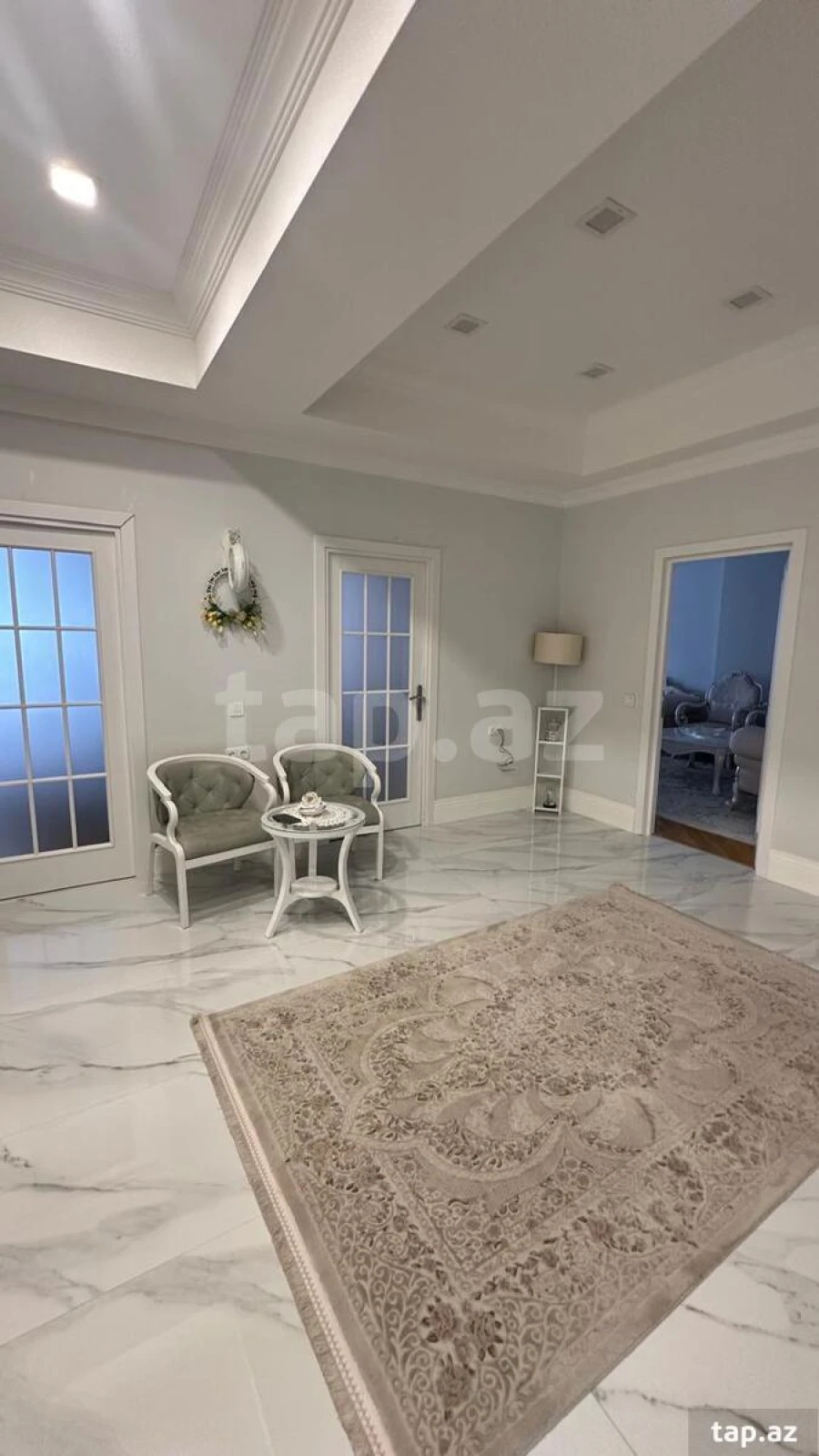 Satılır 3 otaqlı yeni tikili 160 m²