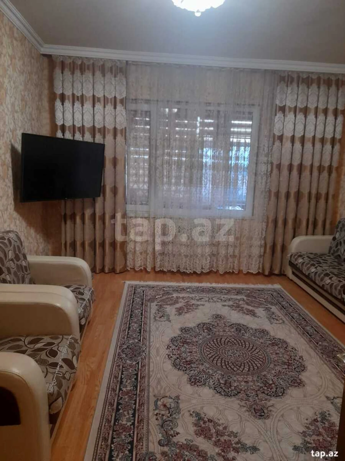 Satılır 3 otaqlı mənzil 94 m²