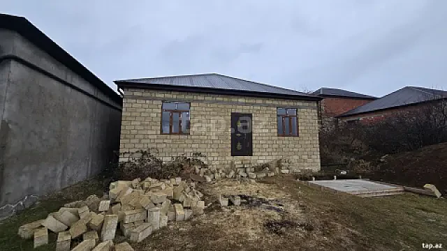 Satılır 4 otaqlı həyət evi 150 m² — Quba 4 otaq 150.00 m²
