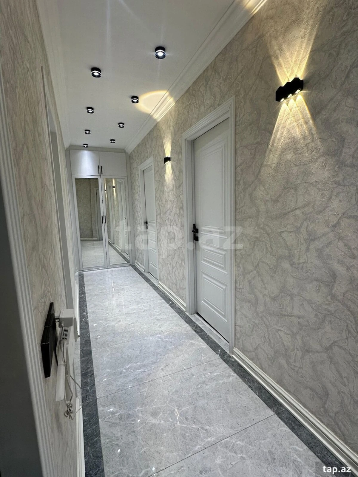 Satılır 4 otaqlı mənzil 90 m²