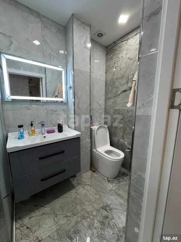 Satılır 4 otaqlı mənzil 90 m²