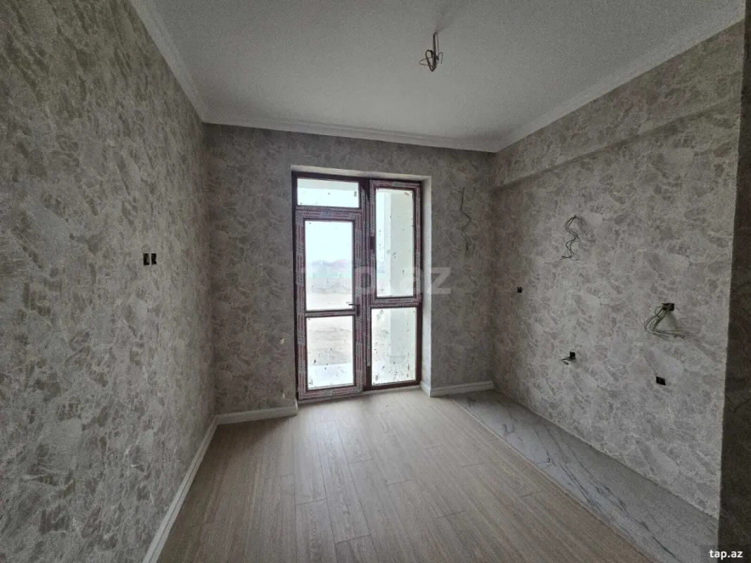 Satılır 2 otaqlı yeni tikili 39 m²