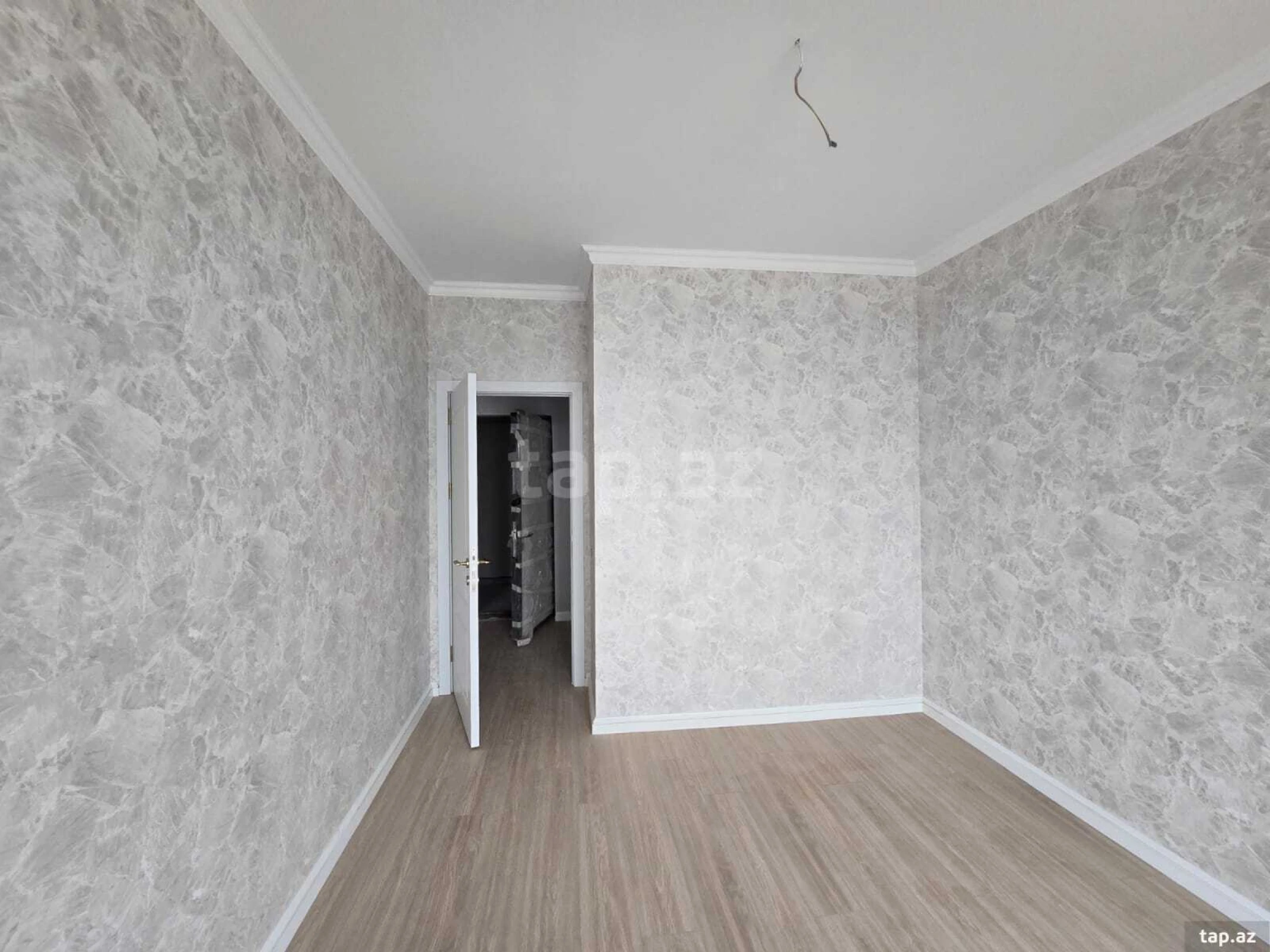 Satılır 2 otaqlı yeni tikili 39 m²