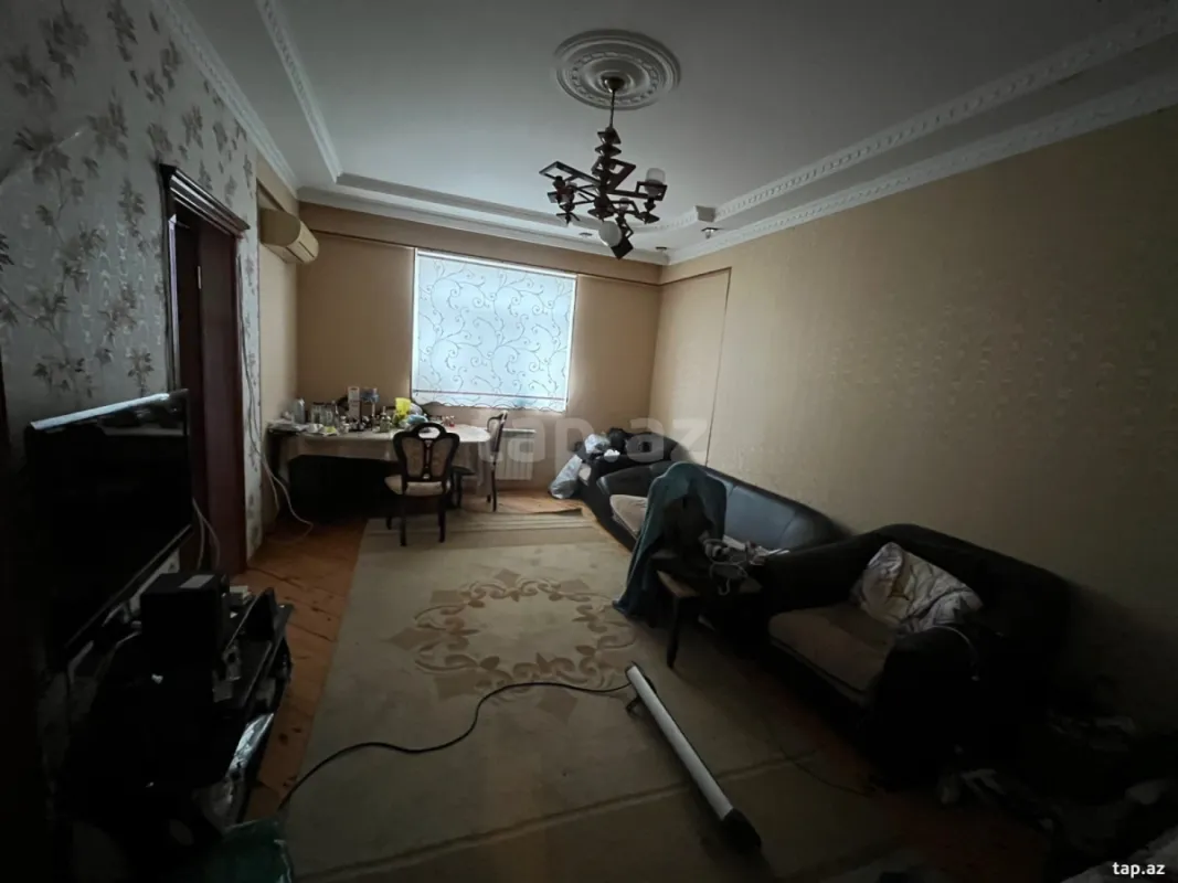 Kirayə verilir 2 otaqlı yeni tikili 250 m²