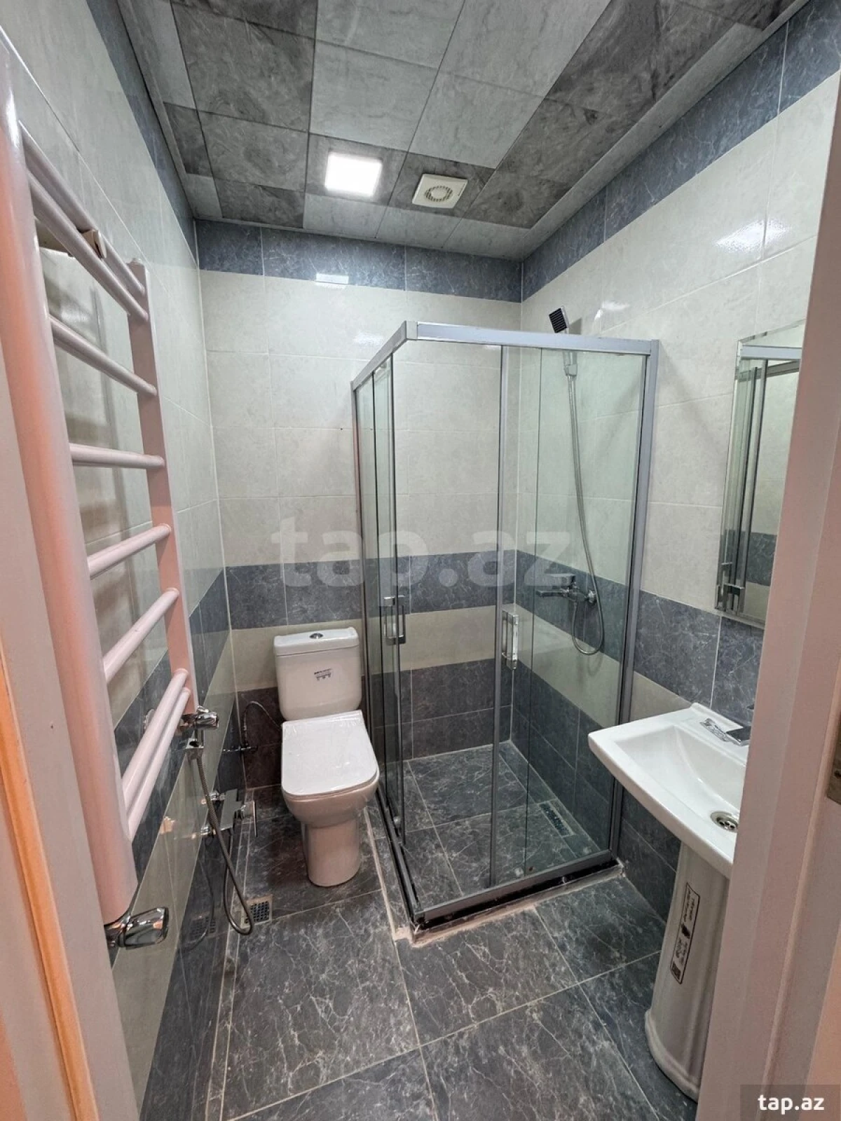 Kirayə verilir 1 otaqlı yeni tikili 35 m²