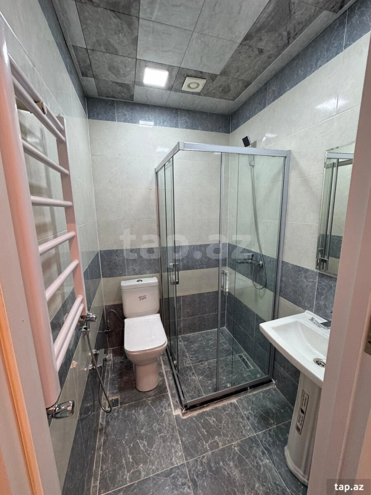 Kirayə verilir 1 otaqlı yeni tikili 35 m²