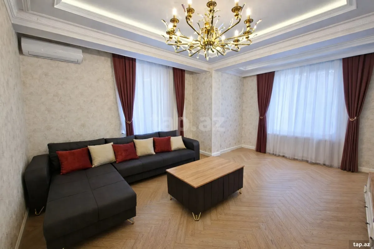 Satılır 2 otaqlı yeni tikili 80 m²