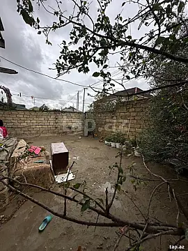 Satılır 4 otaqlı həyət evi