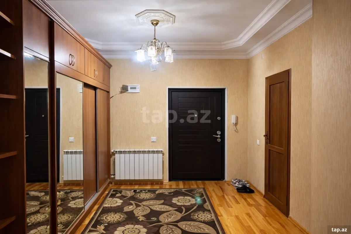 Satılır 2 otaqlı yeni tikili 84 m²