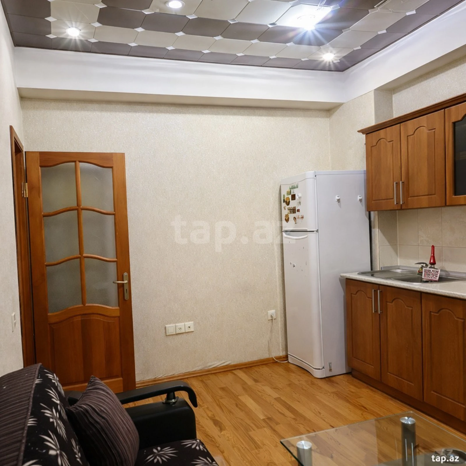 Satılır 2 otaqlı yeni tikili 84 m²