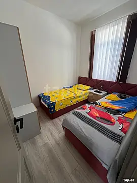 Satılır 5 otaqlı həyət evi