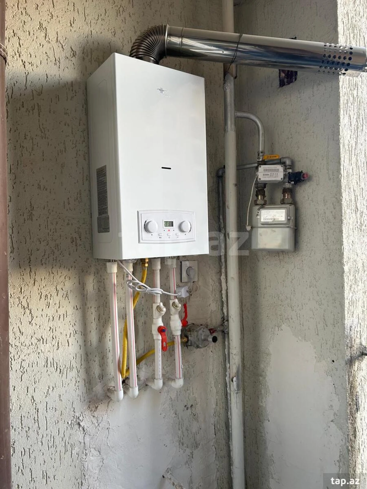 Satılır 2 otaqlı yeni tikili 55 m²
