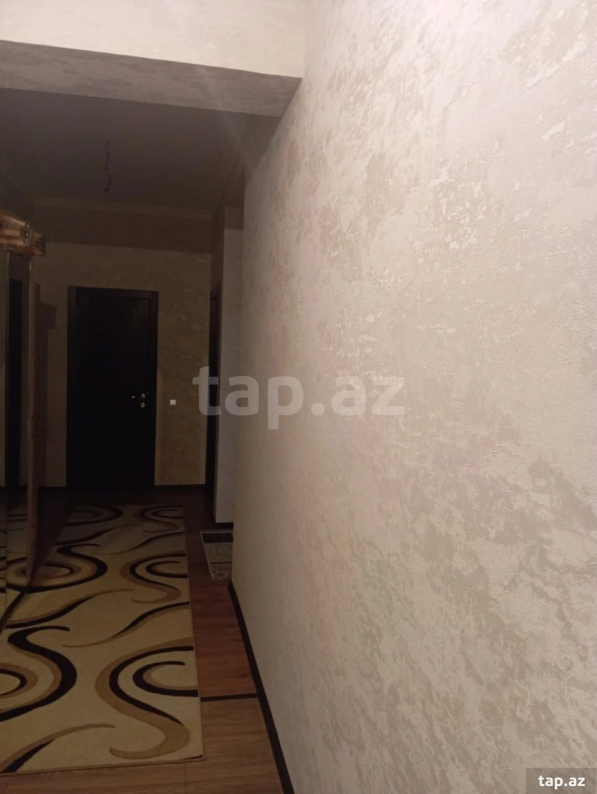 Satılır 3 otaqlı yeni tikili 90 m²