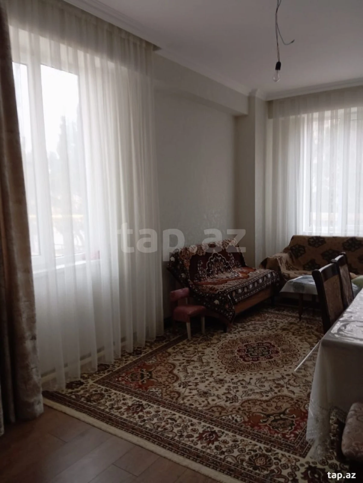 Satılır 3 otaqlı yeni tikili 90 m²