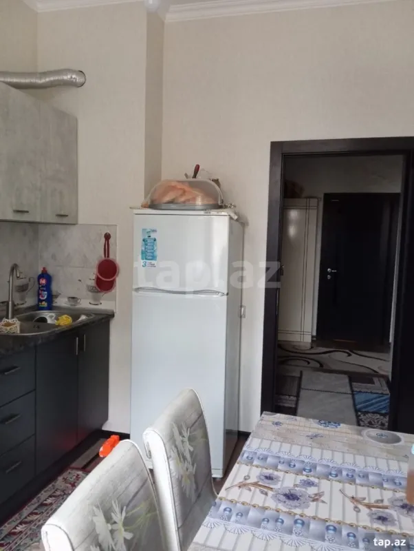 Satılır 3 otaqlı yeni tikili 90 m²