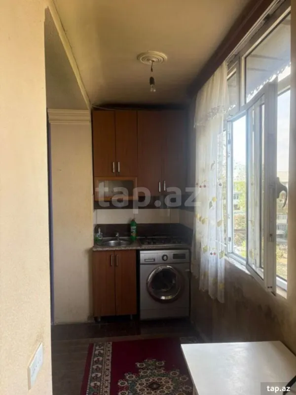 Kirayə verilir 2 otaqlı mənzil 40 m²