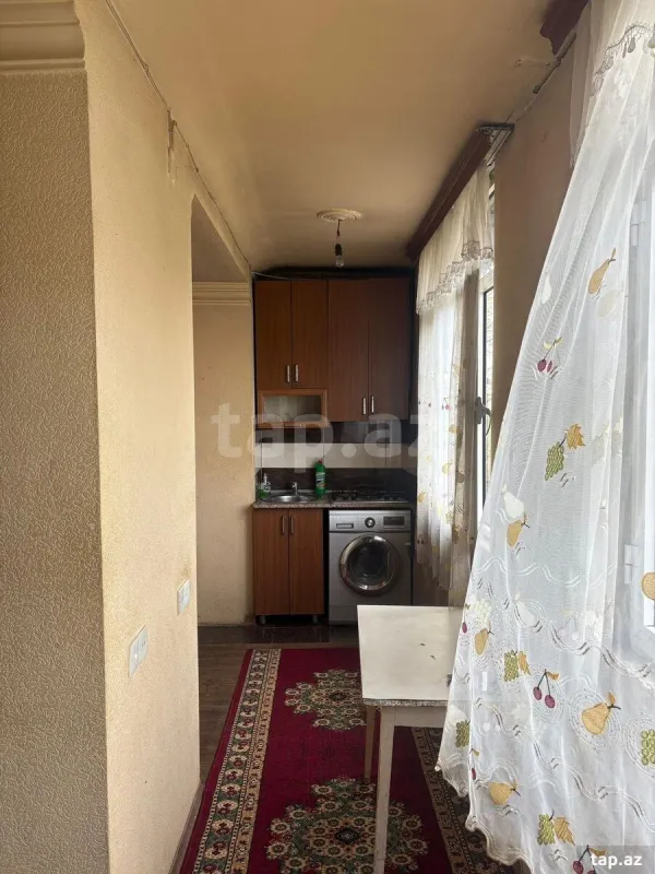 Kirayə verilir 2 otaqlı mənzil 40 m²