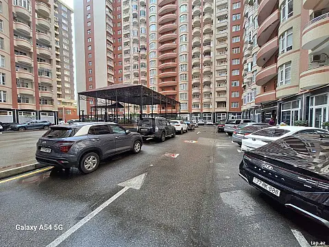 Satılır 4 otaqlı yeni tikili 175 m² — Bakı, Badamdar 4 otaq 175.00 m²