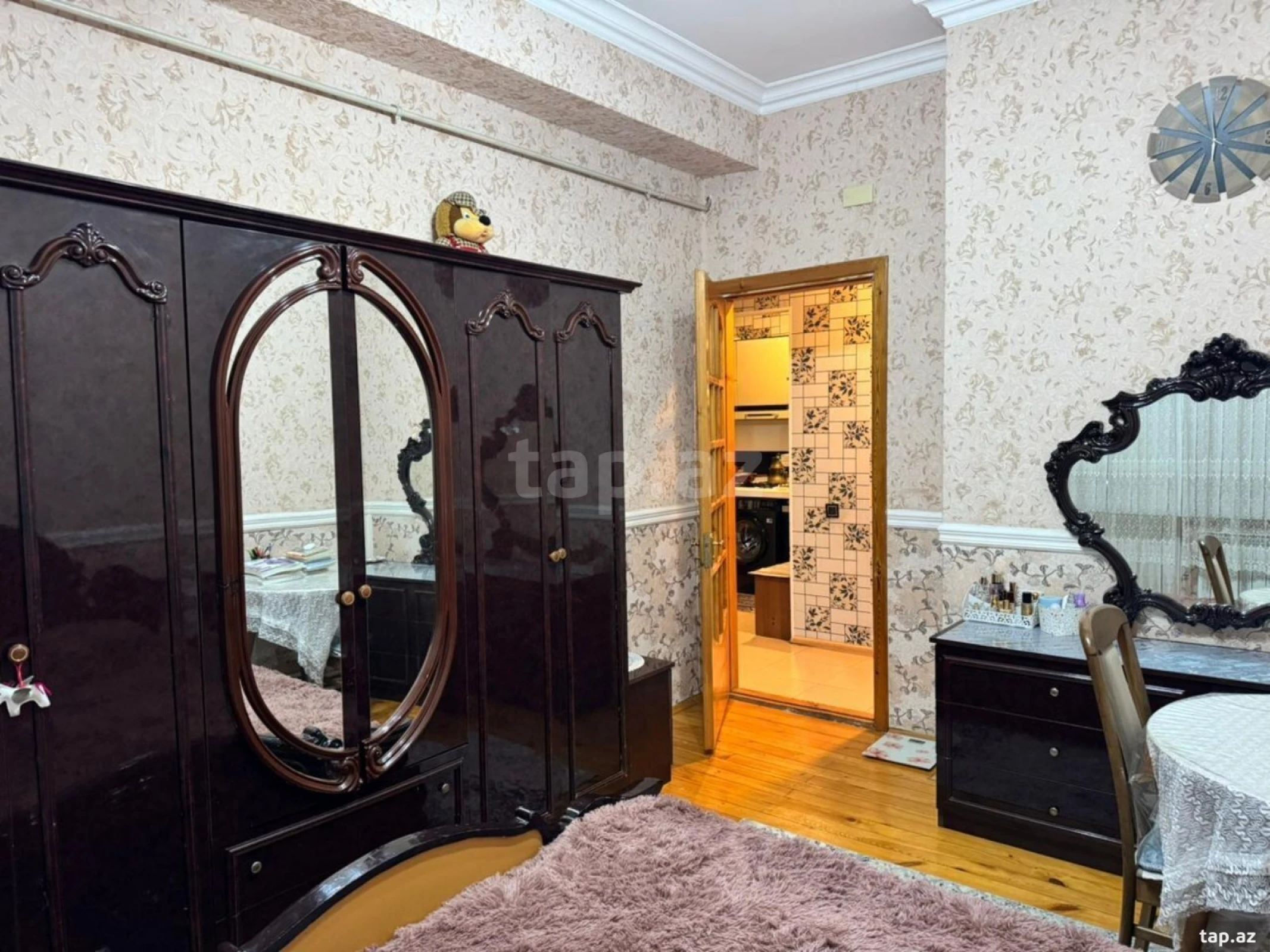 Satılır 2 otaqlı yeni tikili 60 m²