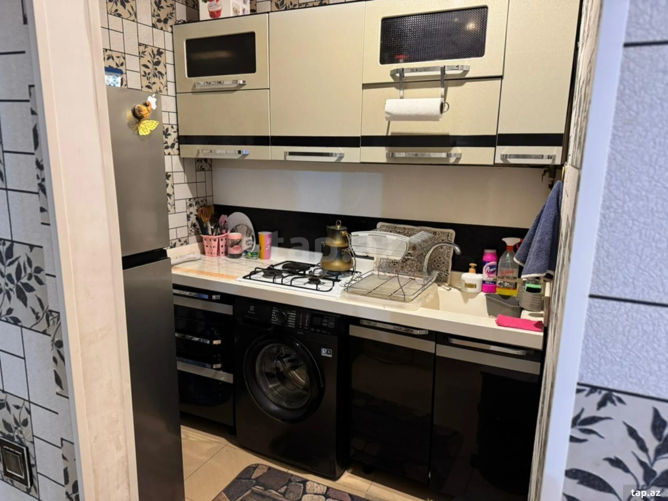 Satılır 2 otaqlı yeni tikili 60 m²