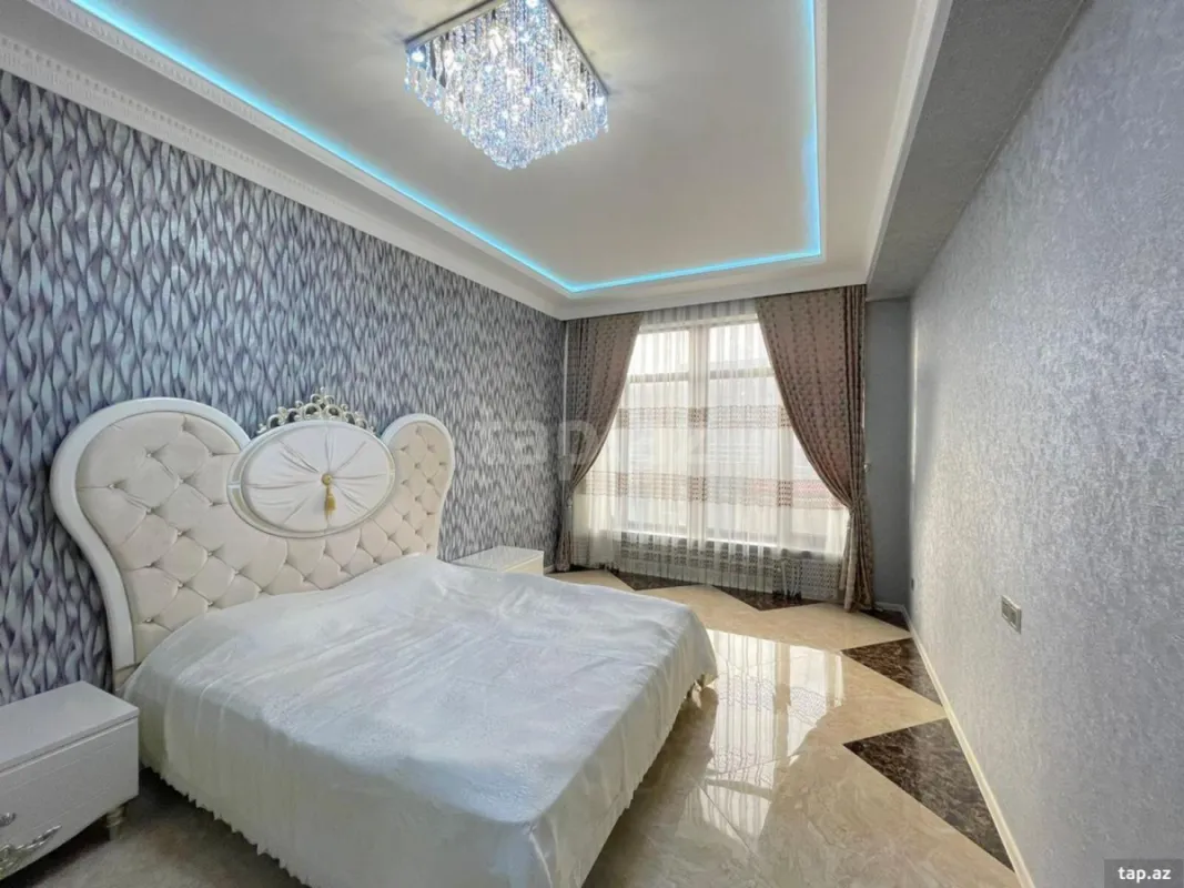 Kirayə verilir 2 otaqlı yeni tikili 110 m²