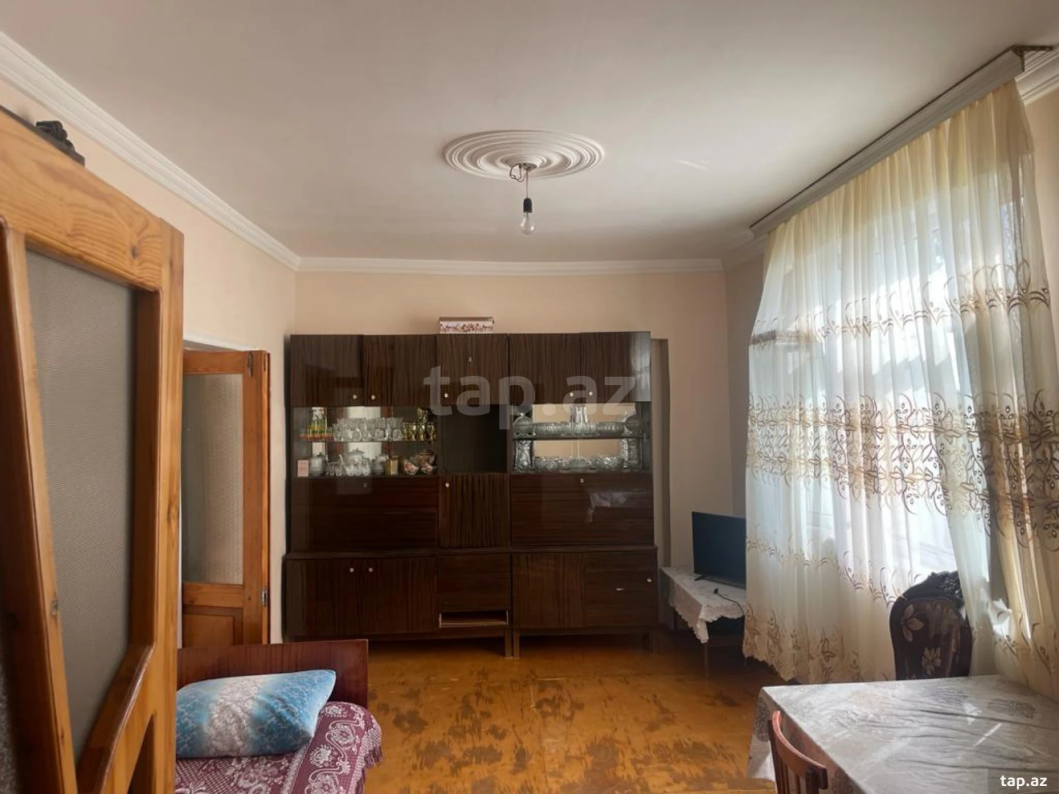 Satılır 3 otaqlı mənzil 75 m²