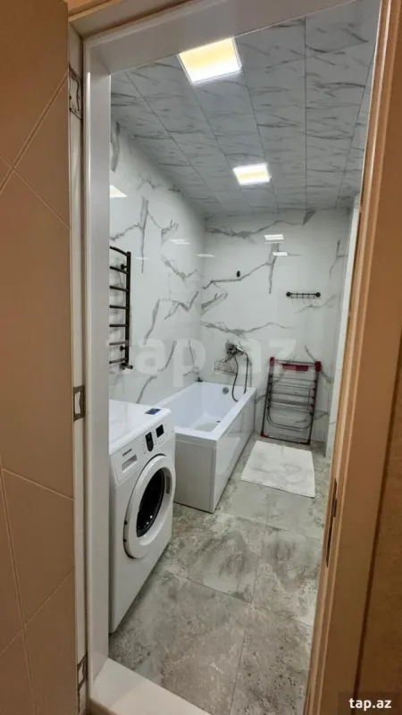 Kirayə verilir 3 otaqlı yeni tikili 134 m²