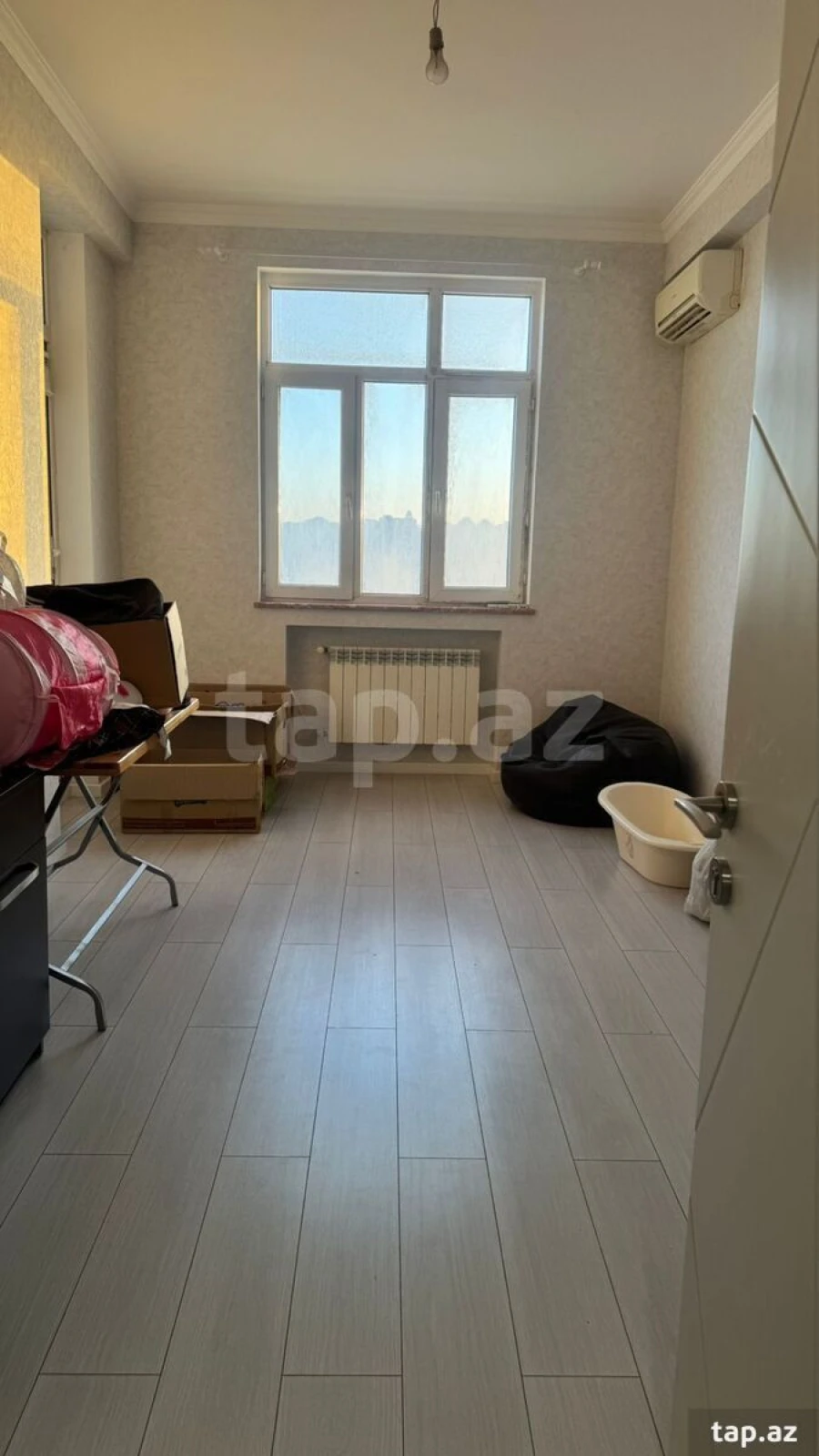 Kirayə verilir 3 otaqlı yeni tikili 134 m²