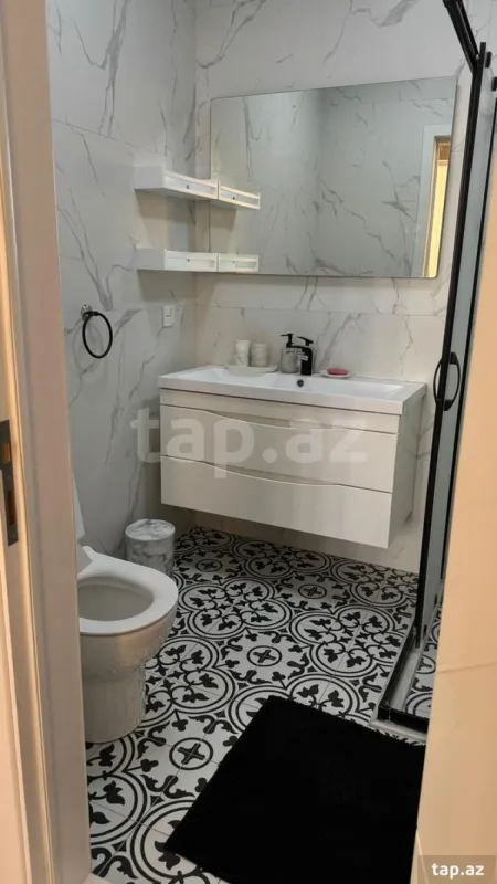 Kirayə verilir 3 otaqlı yeni tikili 134 m²