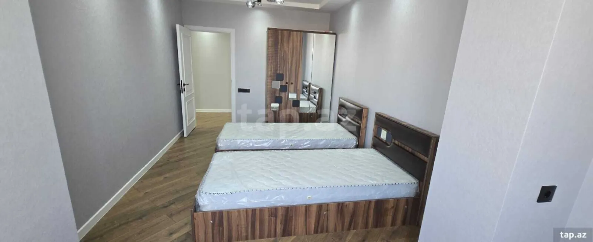 Kirayə verilir 4 otaqlı mənzil 110 m²
