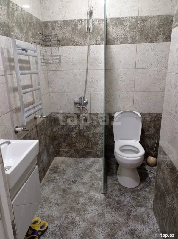 Kirayə verilir 2 otaqlı yeni tikili 55 m²