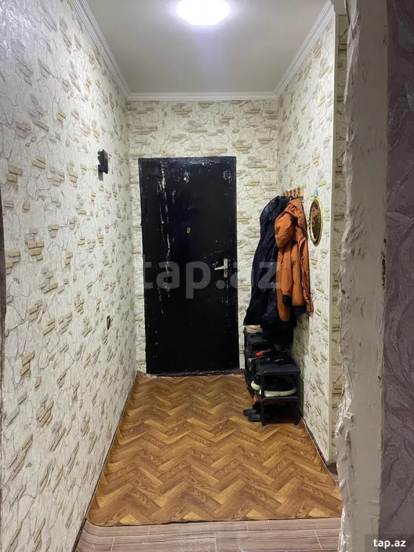 Satılır 1 otaqlı mənzil 40 m²