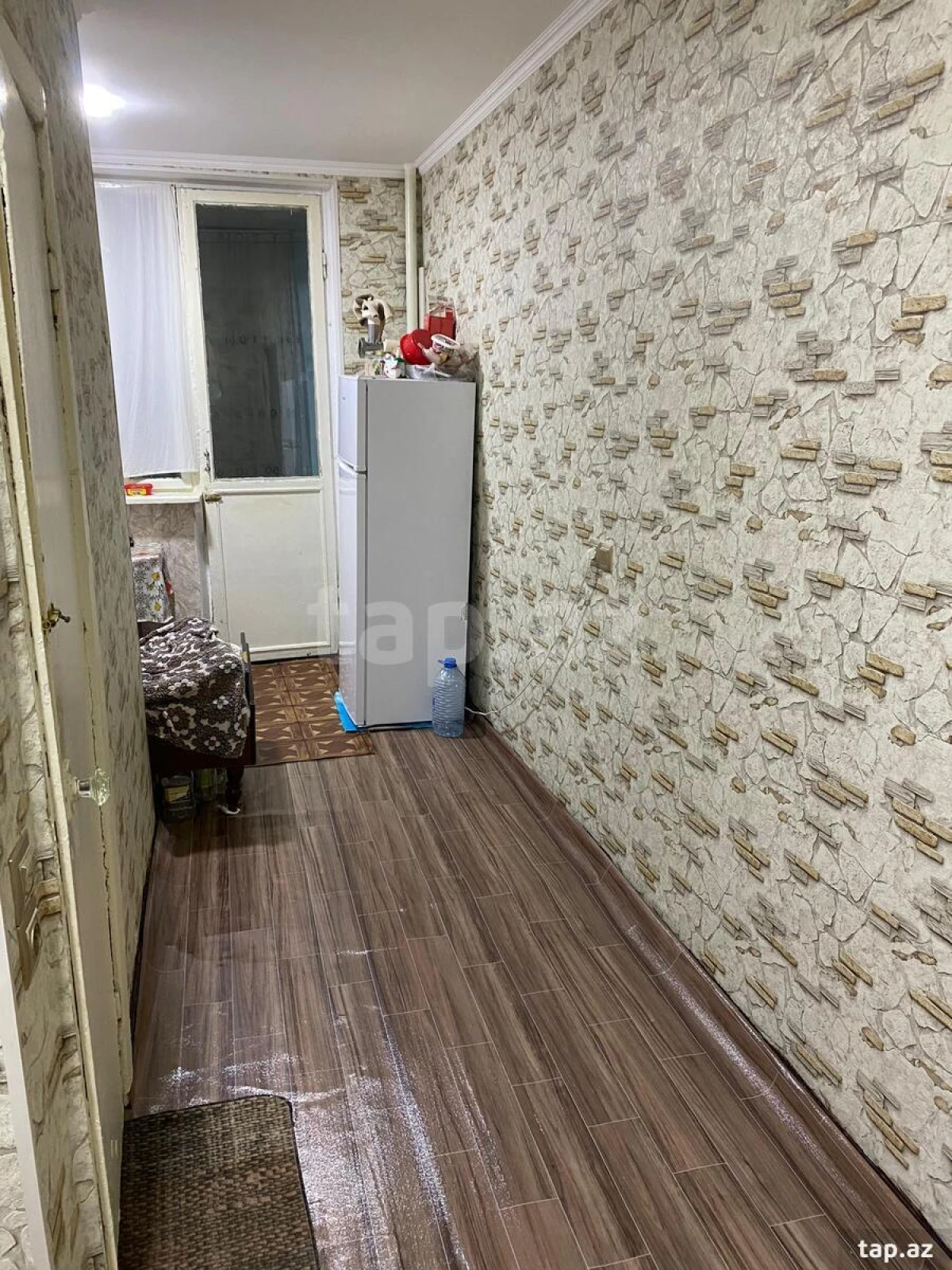 Satılır 1 otaqlı mənzil 40 m²