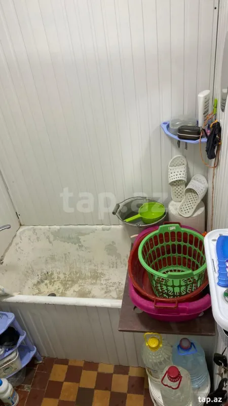 Satılır 1 otaqlı mənzil 40 m²