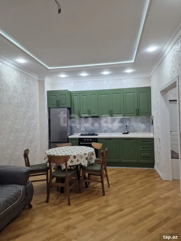 Kirayə verilir 2 otaqlı yeni tikili 100 m²