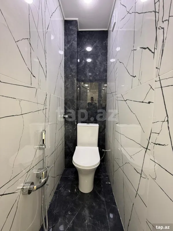 Satılır 2 otaqlı mənzil 60 m²