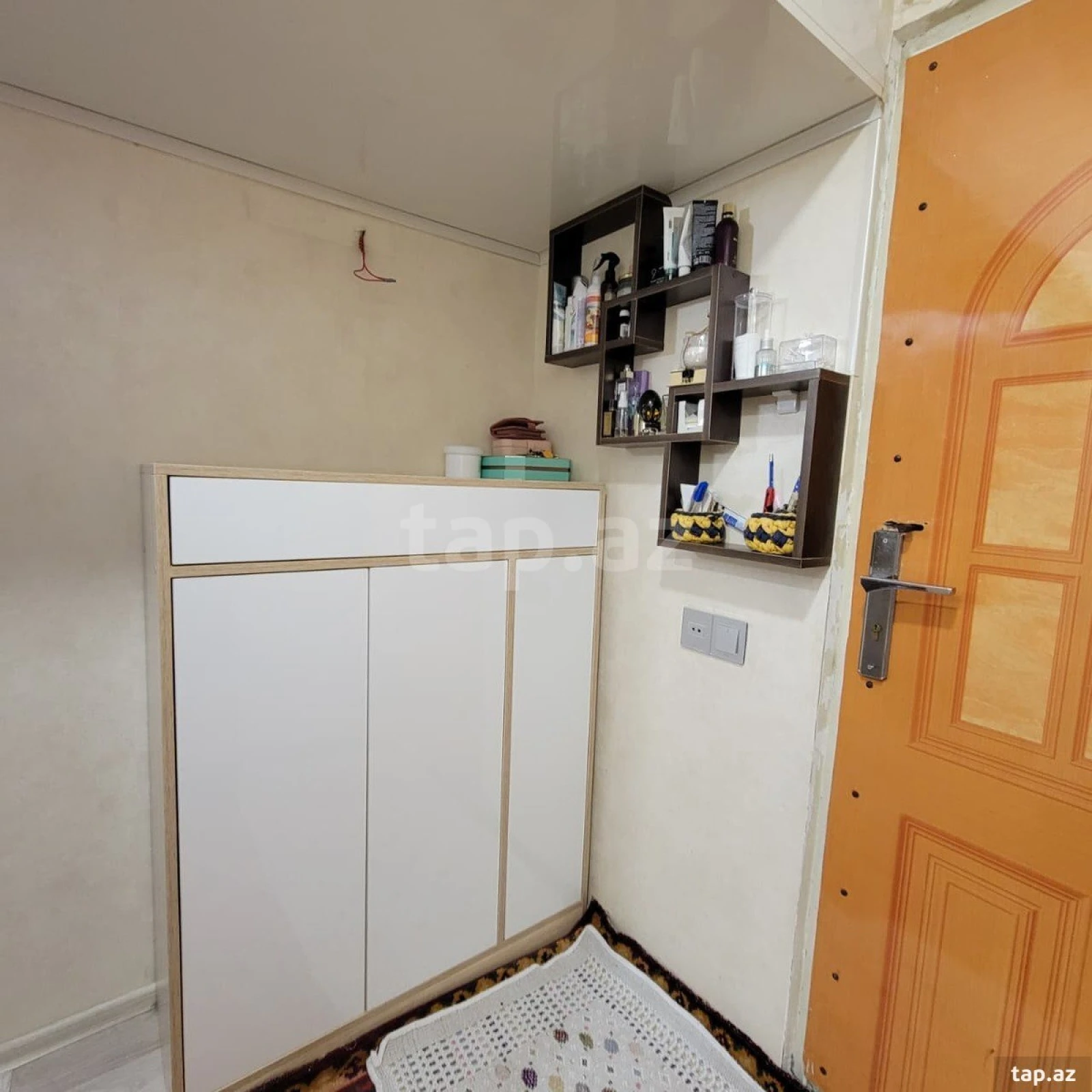 Satılır 2 otaqlı mənzil 43 m²