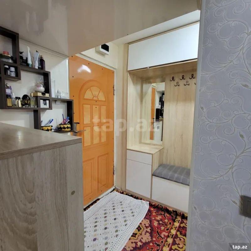 Satılır 2 otaqlı mənzil 43 m²