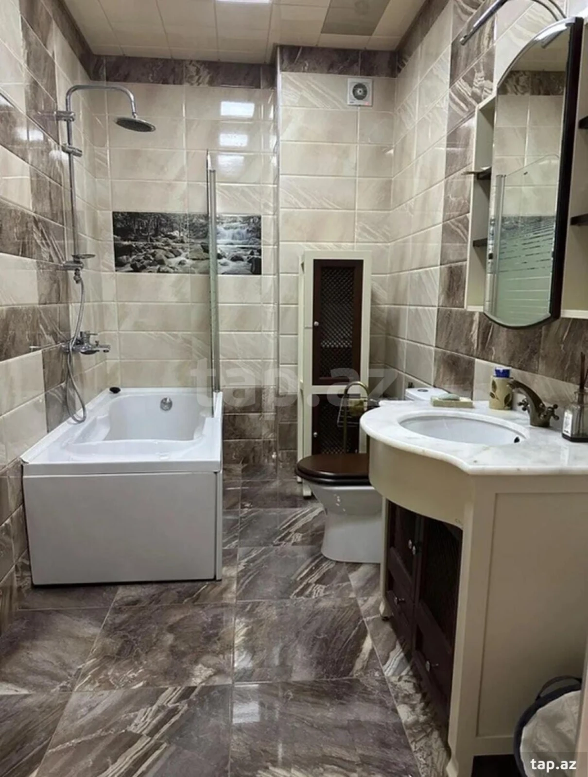 Kirayə verilir 4 otaqlı həyət evi