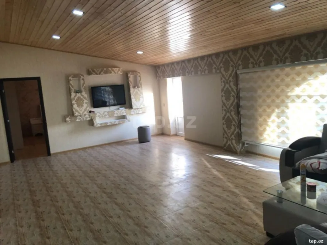 Satılır 3 otaqlı yeni tikili 150 m²