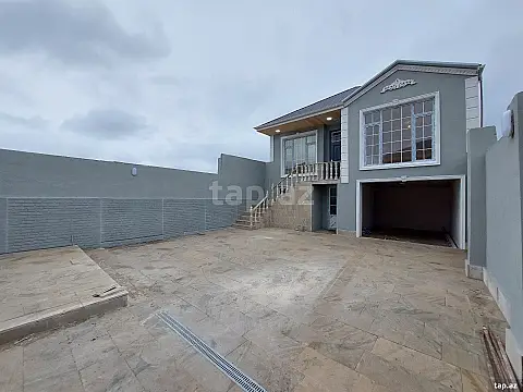 Satılır 4 otaqlı həyət evi