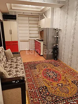 Kirayə verilir 3 otaqlı yeni tikili 75 m²