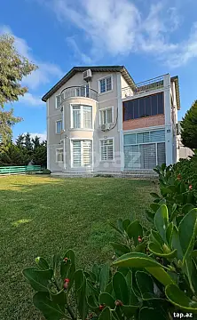Satılır 4 otaqlı həyət evi — Bakı, Binə 4 otaq 200.00 m²