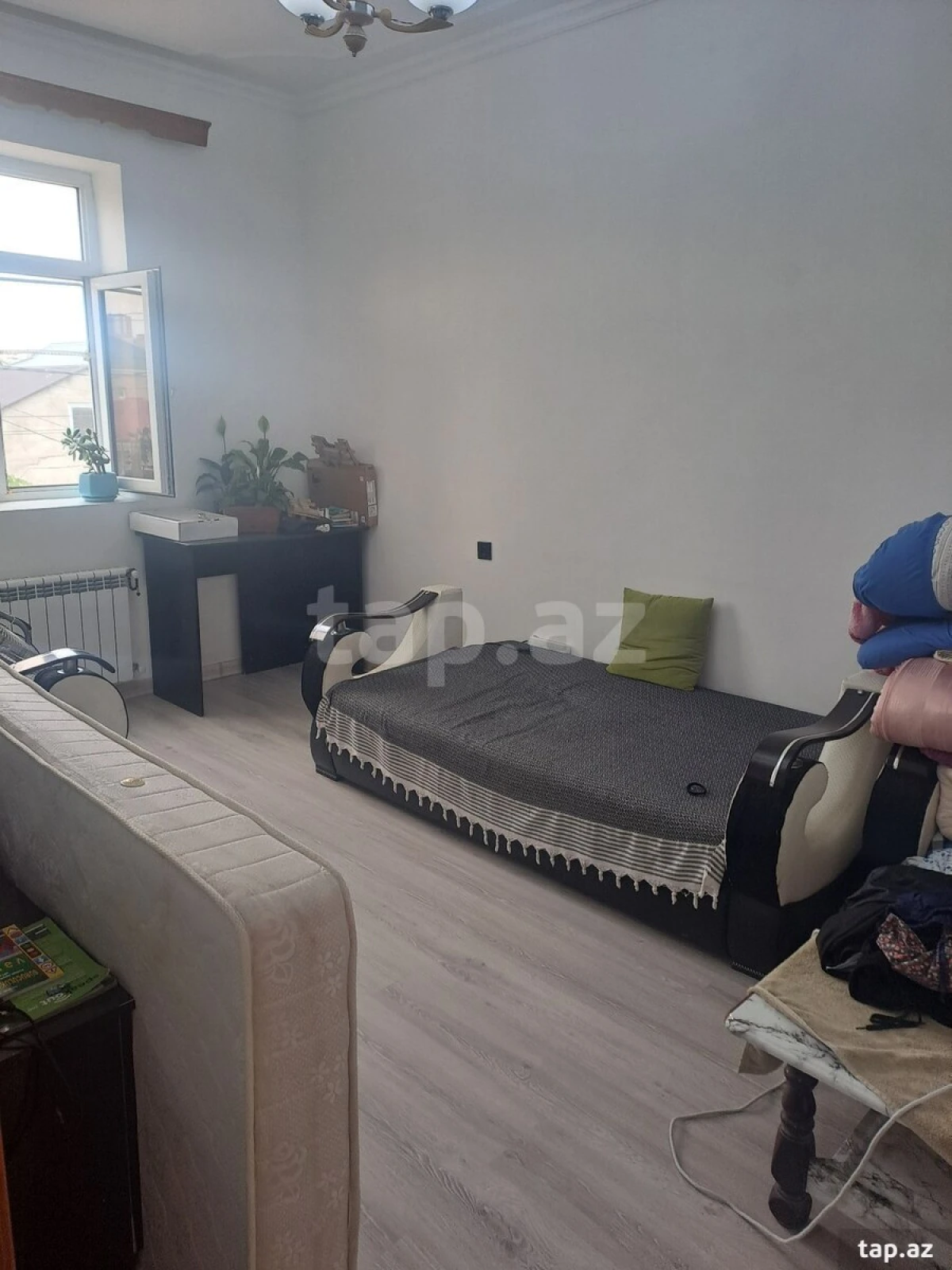 Kirayə verilir 3 otaqlı həyət evi