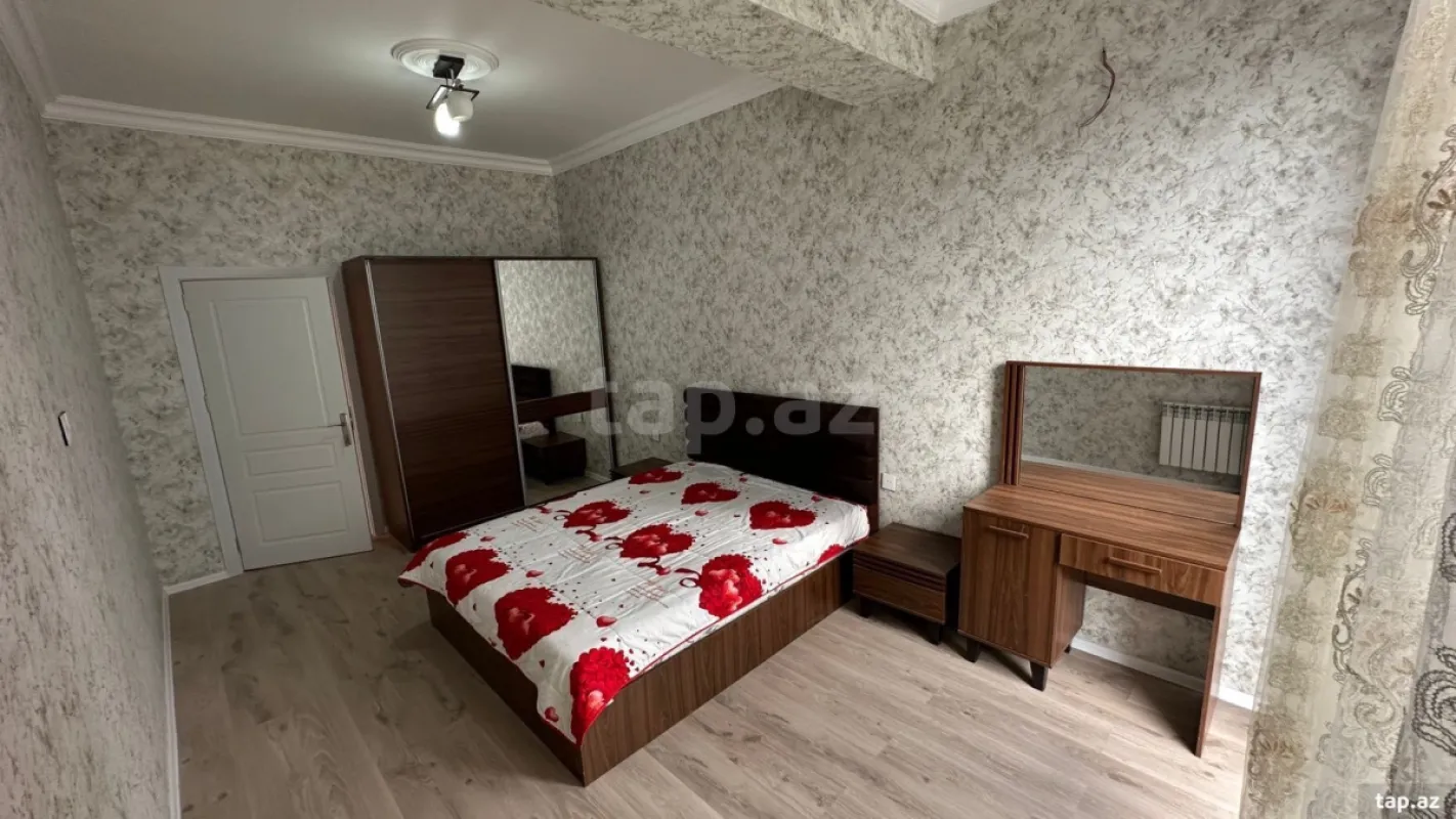 Kirayə verilir 2 otaqlı yeni tikili 86 m²