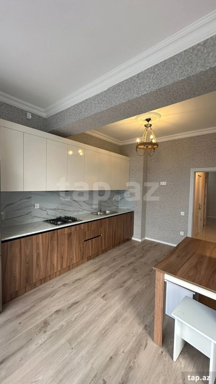 Kirayə verilir 2 otaqlı yeni tikili 86 m²