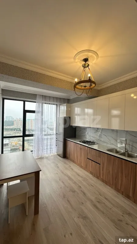 Kirayə verilir 2 otaqlı yeni tikili 86 m²