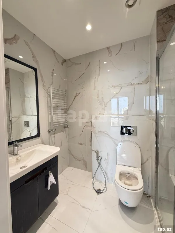 Satılır 4 otaqlı yeni tikili 123.6 m²